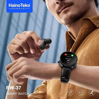 Smart Watch and Wireless Earbuds Combo - display detail